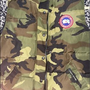 Canada goose unisex camouflage vest